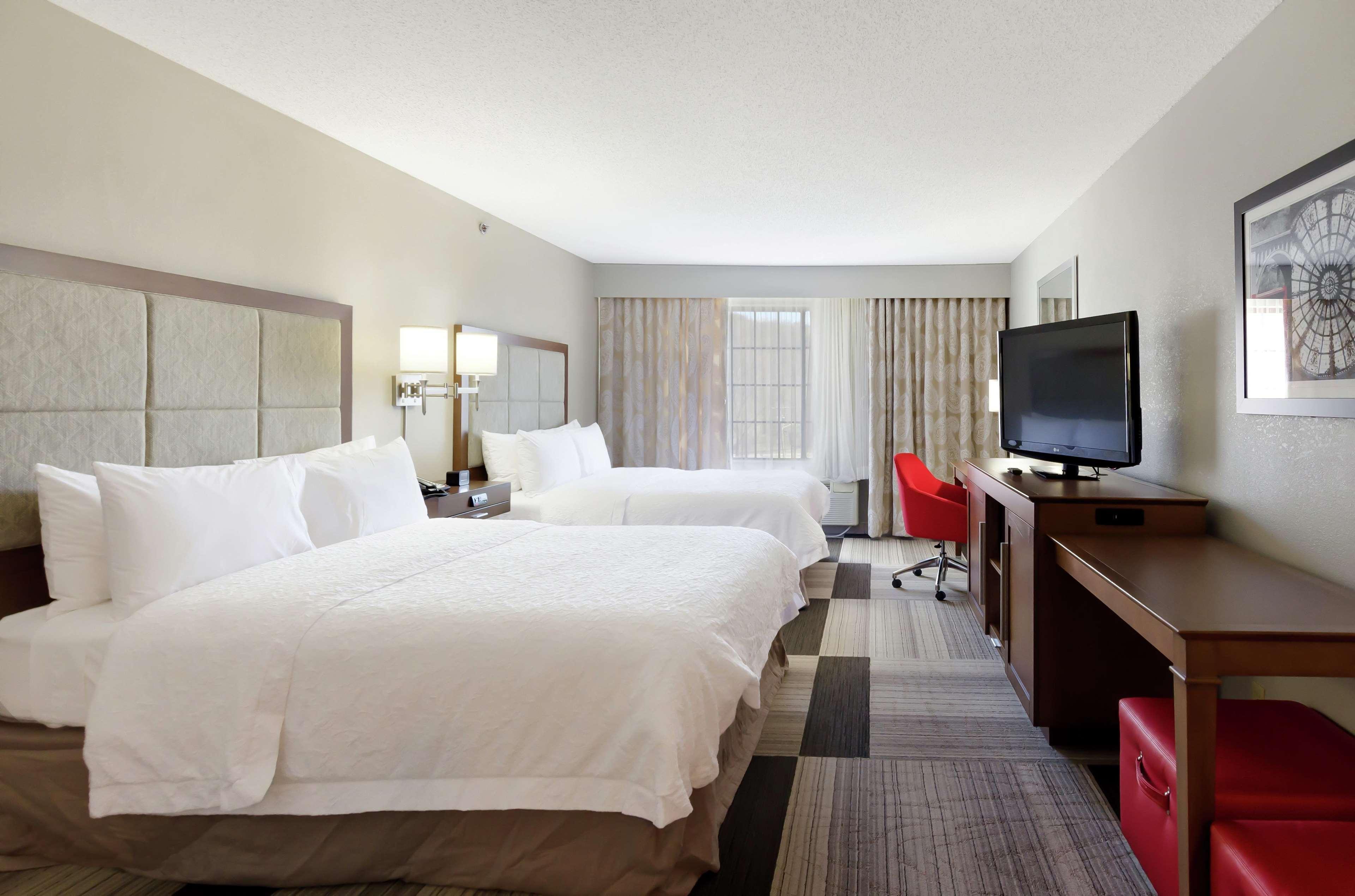 Hampton Inn Salem Dış mekan fotoğraf