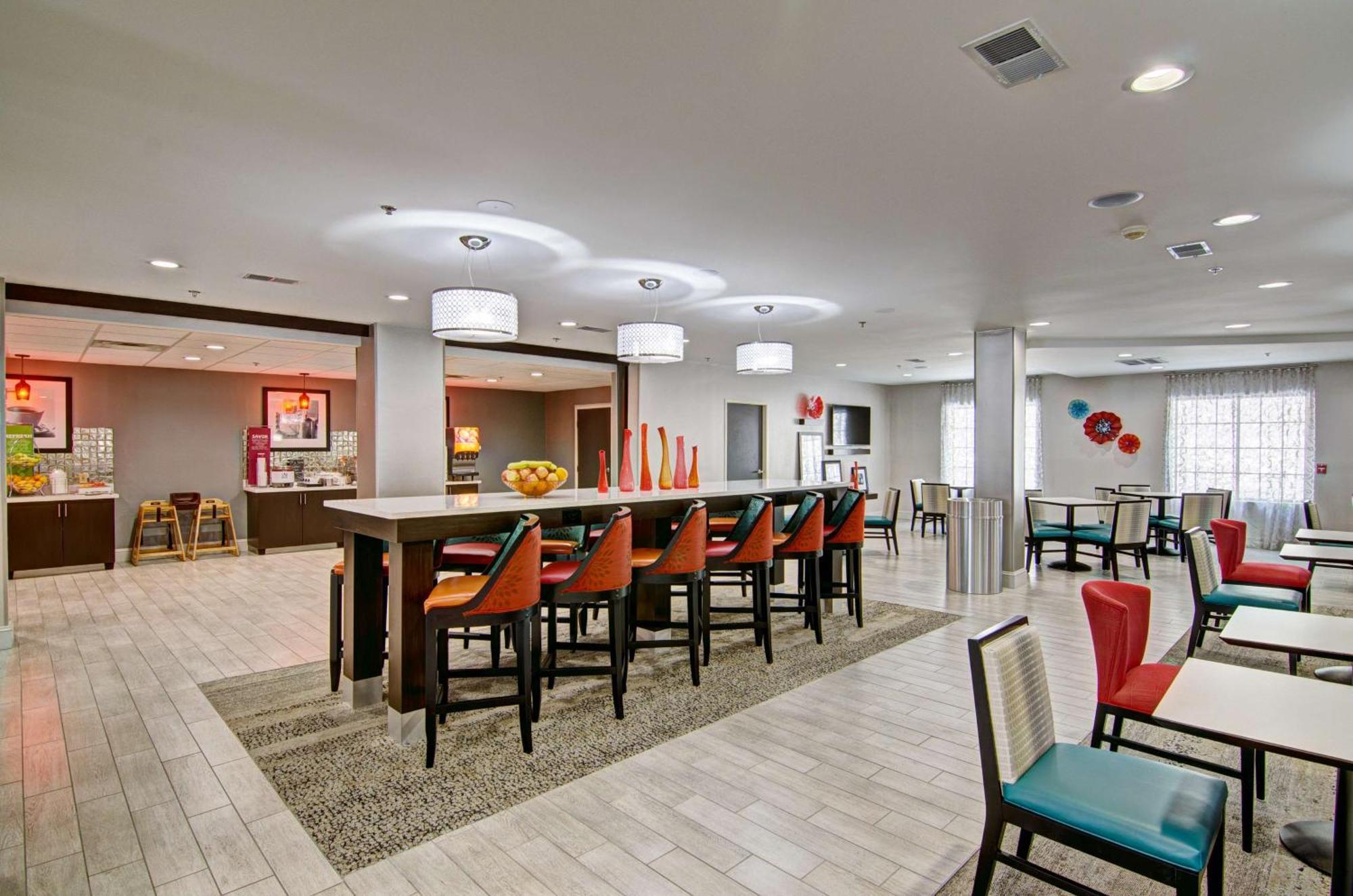 Hampton Inn Salem Dış mekan fotoğraf